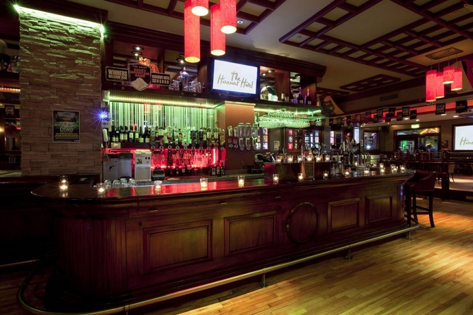 Imagen general del Hotel Harcourt. Foto 10