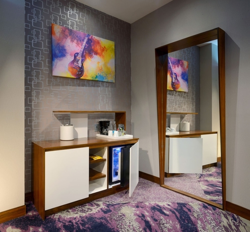 Imagen de la habitación del Hotel Hard Rock Guadalajara. Foto 7