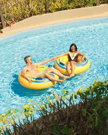 Imagen de la piscina del Hotel Hard Rock and Casino Punta Cana All Inclusive. Foto 29