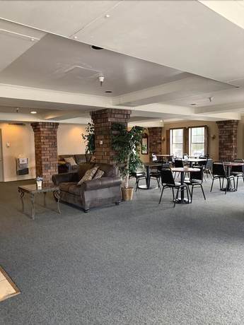 Imagen del bar/restaurante del Hotel Hardman House Inn and Suites. Foto 2