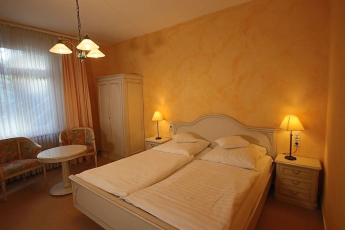Imagen de la habitación del Hotel Hardtwald. Foto 13