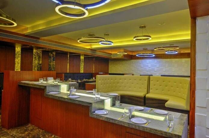 Imagen general del Hotel Hare Krishna, Navsari. Foto 4