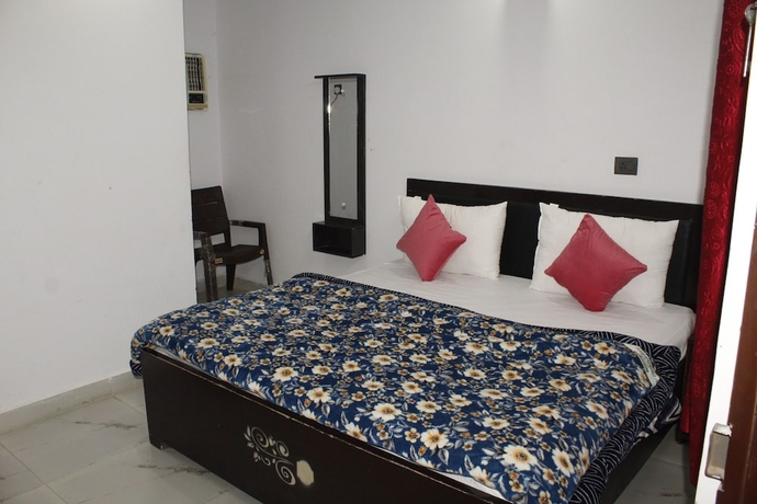 Imagen de la habitación del Hotel Hare Krishna Vrindavan. Foto 6