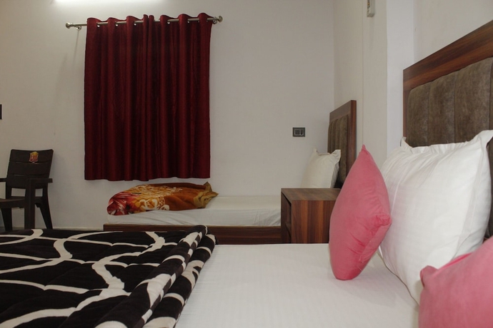 Imagen de la habitación del Hotel Hare Krishna Vrindavan. Foto 12