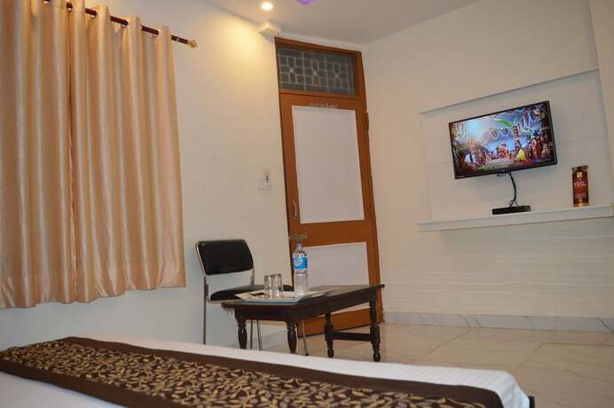 Imagen de la habitación del Hotel Hare Rama Guest House. Foto 19