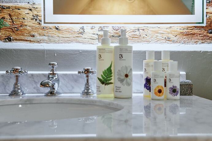 Imagen de la habitación del Hotel Hare and Hounds, Newbury. Foto 13