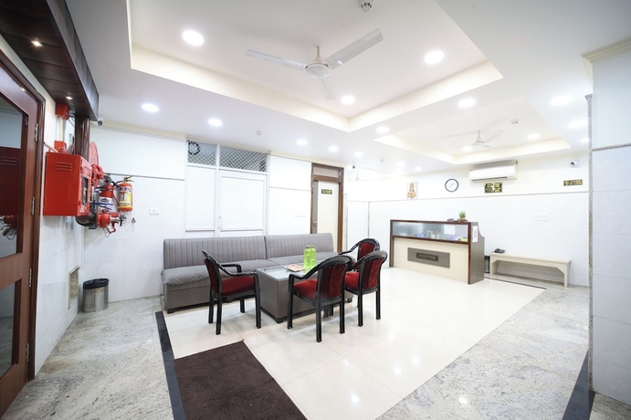 Imagen de los interiores del Hotel Hari Haran Prestige. Foto 16