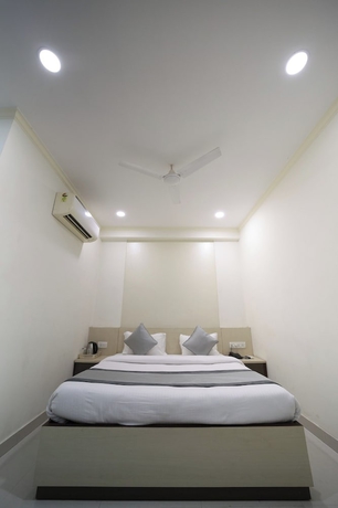 Imagen de la habitación del Hotel Hari Haran Prestige. Foto 10