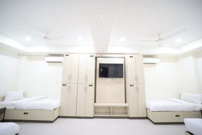 Imagen de la habitación del Hotel Hari Haran Prestige. Foto 12