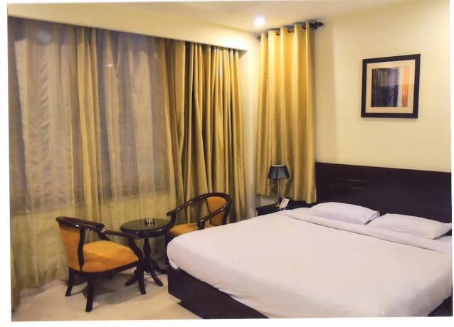 Imagen de la habitación del Hotel Hari Heritage. Foto 9