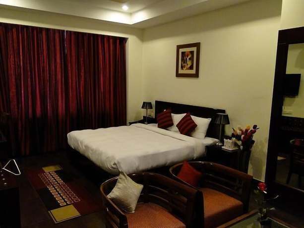 Imagen de la habitación del Hotel Hari Heritage. Foto 13