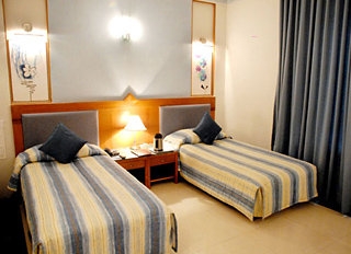 Imagen de la habitación del Hotel Hari International. Foto 2