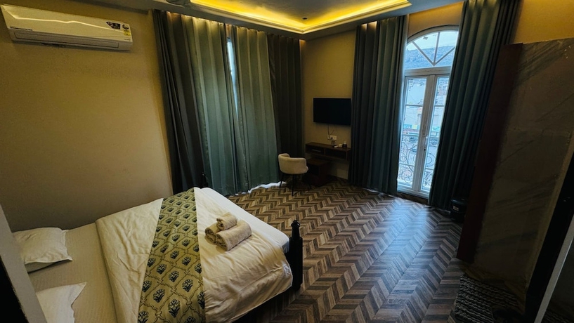 Imagen de la habitación del Hotel Hari leela fort view palace. Foto 6