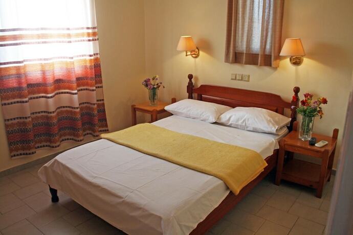 Imagen general del Hotel Haris Apartments, Hersonissos. Foto 10
