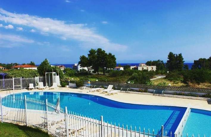 Imagen de la piscina del Hotel Haris, Pallini Municipal Unit. Foto 18