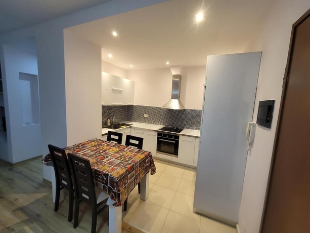 Imagen de la habitación del Hotel Haris, Vlore. Foto 15