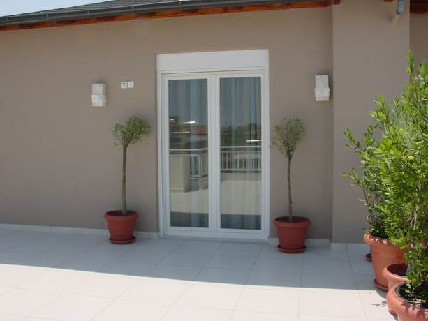 Imagen de la habitación del Hotel Harisis Apartments. Foto 9