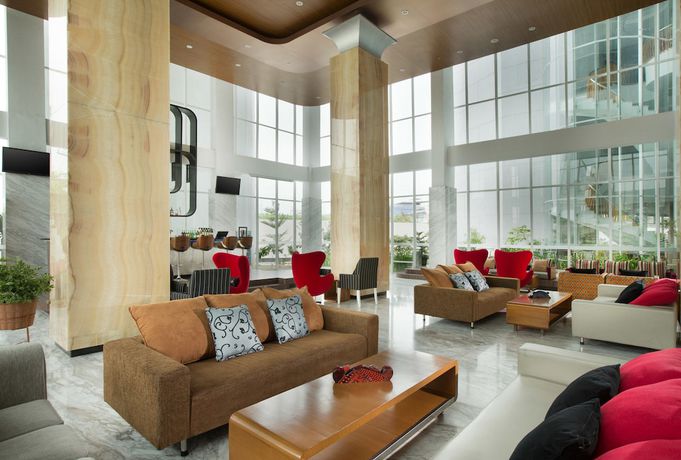 Imagen de los interiores del Hotel Hariston and Suites. Foto 6