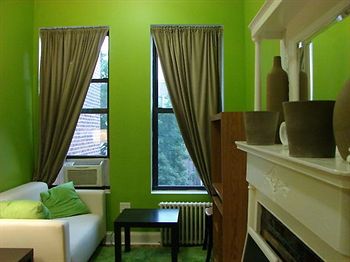 Imagen general del Hotel Harlem Bed and Breakfast. Foto 10