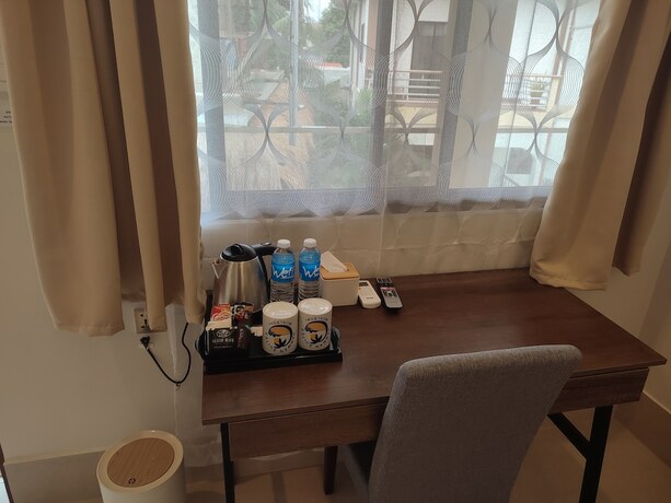 Imagen general del Hotel Harman Suites Moalboal. Foto 2