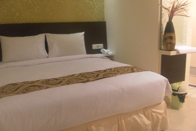 Imagen de la habitación del Hotel Harmoni Inn Pelabuhan Makassar. Foto 5
