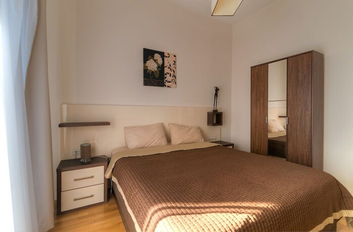 Imagen de la habitación del Hotel Harmonia Colours. Foto 15