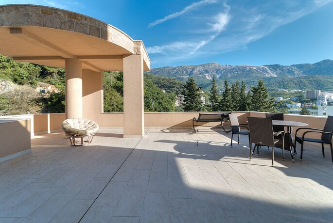 Imagen de la habitación del Hotel Harmonia Colours. Foto 22