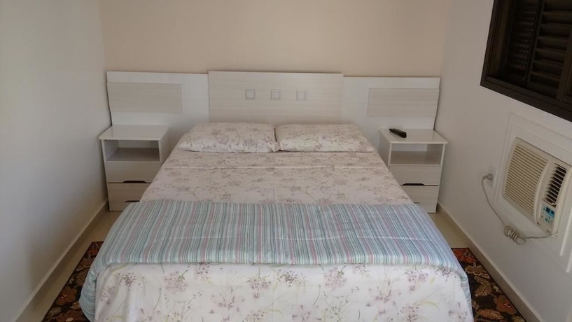 Imagen de la habitación del Hotel Harmonia. Foto 8