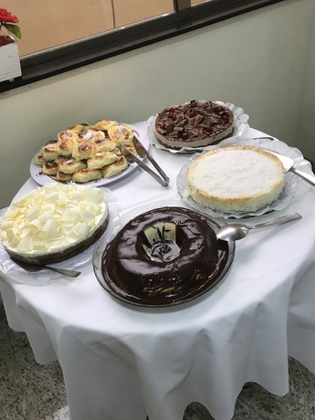 Imagen del bar/restaurante del Hotel Harmonia. Foto 3