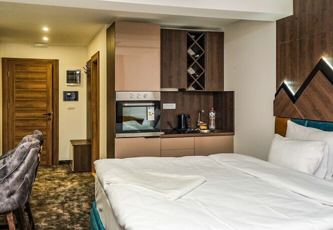 Imagen de la habitación del Hotel Harmonia Palace. Foto 19