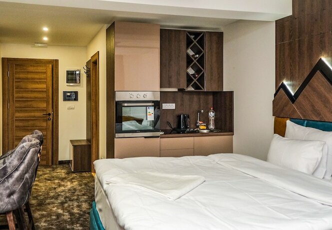 Imagen de la habitación del Hotel Harmonia Palace. Foto 29