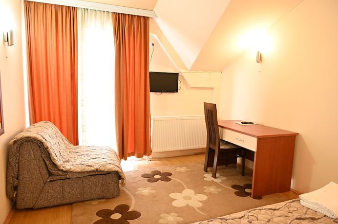 Imagen de la habitación del Hotel Harmonija. Foto 16