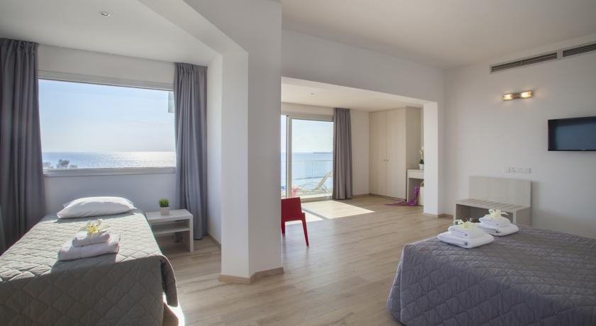 Imagen general del Hotel Harmony Bay. Foto 10