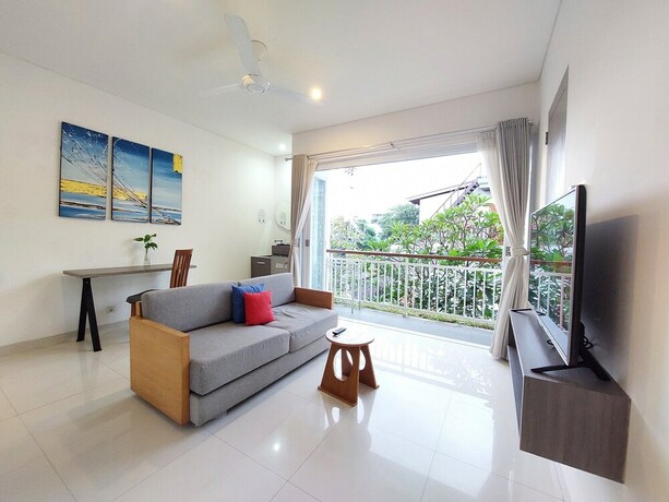 Imagen general del Hotel Harmony Beach Suite. Foto 3