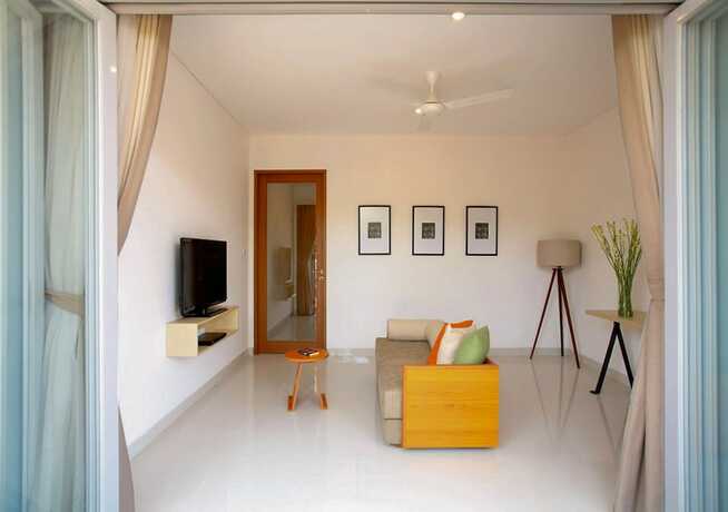 Imagen general del Hotel Harmony Beach Suite. Foto 5
