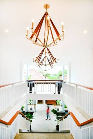 Imagen general del Hotel Harmony Beach Suite. Foto 13