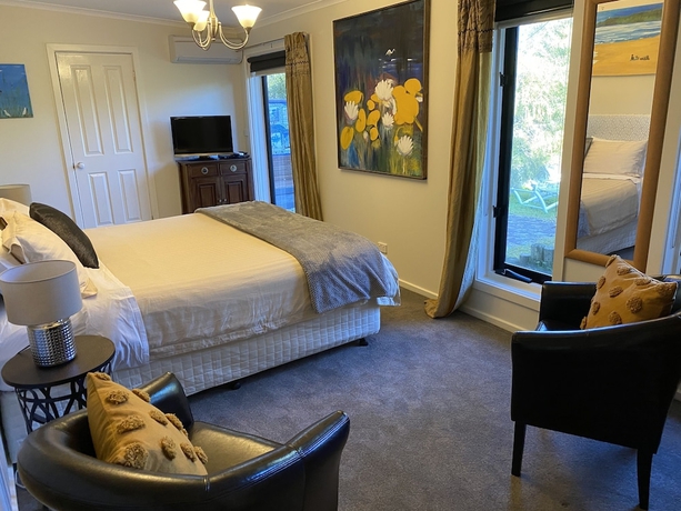 Imagen de la habitación del Hotel Harmony Bed and Breakfast. Foto 5