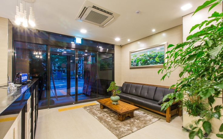 Imagen de los interiores del Hotel Harmony, Gangdong-gu. Foto 14