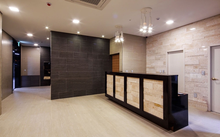 Imagen de los interiores del Hotel Harmony, Gangdong-gu. Foto 15