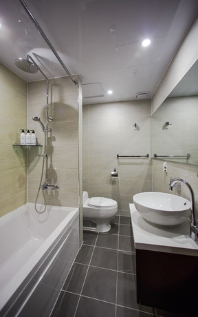 Imagen de la habitación del Hotel Harmony, Gangdong-gu. Foto 8