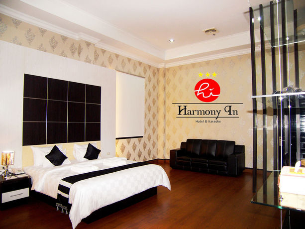 Imagen de los interiores del Hotel Harmony In Pontianak. Foto 12
