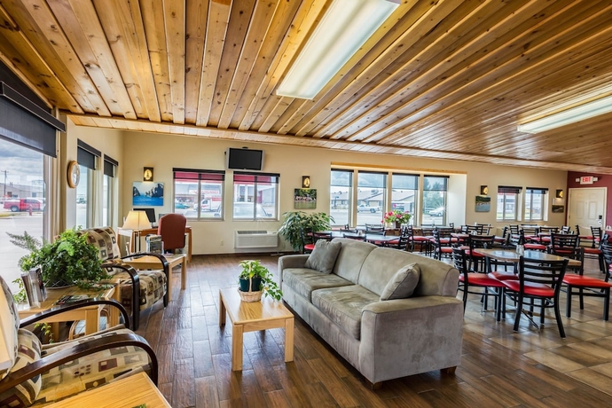 Imagen de los interiores del Hotel Harmony Inn and Suites. Foto 18