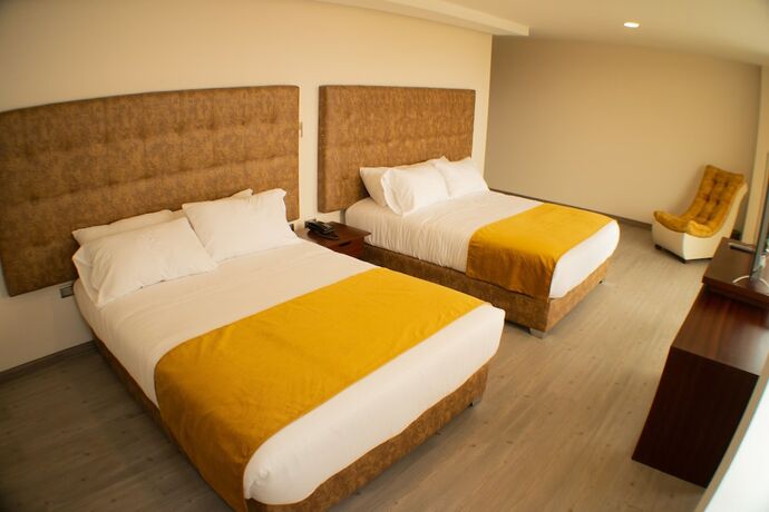 Imagen de la habitación del Hotel Harmony, Ipiales. Foto 19