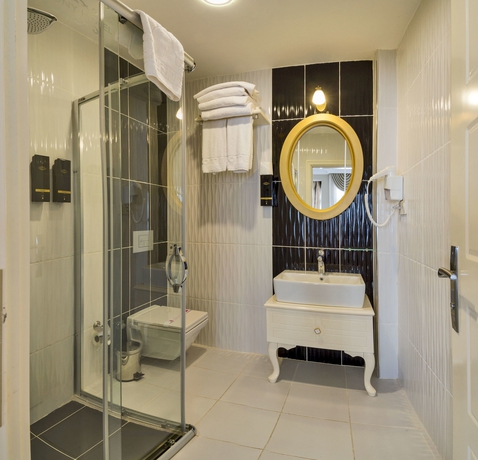 Imagen de la habitación del Hotel Harmony Istanbul. Foto 13