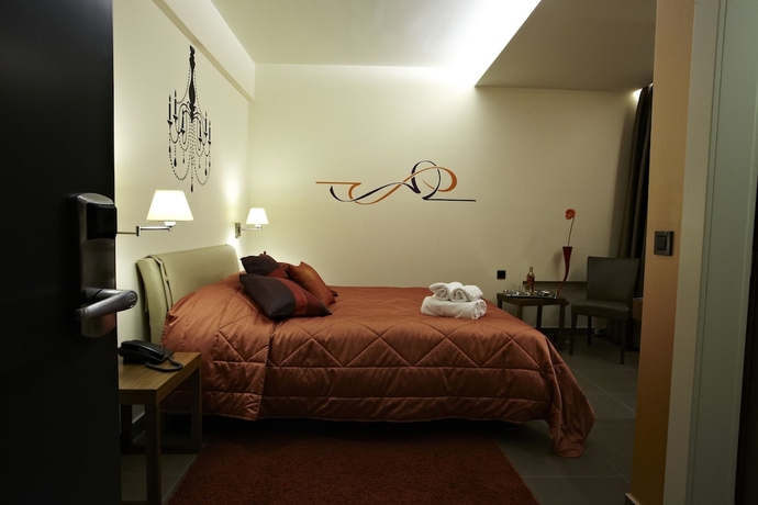 Imagen de la habitación del Hotel Harmony Luxury Rooms. Foto 12