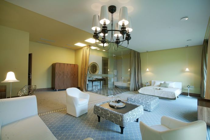 Imagen de la habitación del Hotel Harmony Park. Foto 7