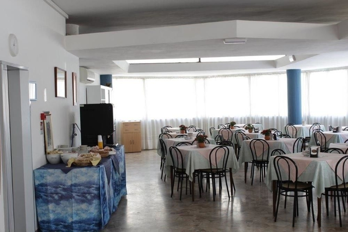 Imagen del bar/restaurante del Hotel Harmony, Riccione. Foto 1