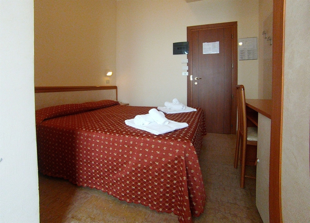 Imagen de la habitación del Hotel Harmony, Rimini. Foto 7