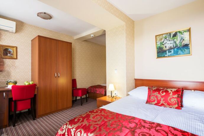 Imagen de la habitación del Hotel Harmony Sarajevo. Foto 22