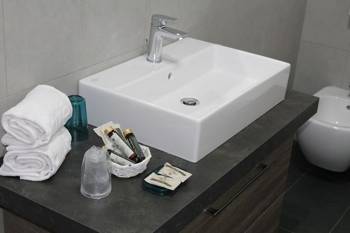 Imagen de la habitación del Hotel Harmony Suite. Foto 2